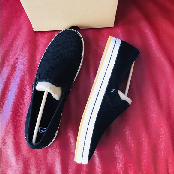 🔹UGG Bren Slip On Sneakers - Picture 4 of 5